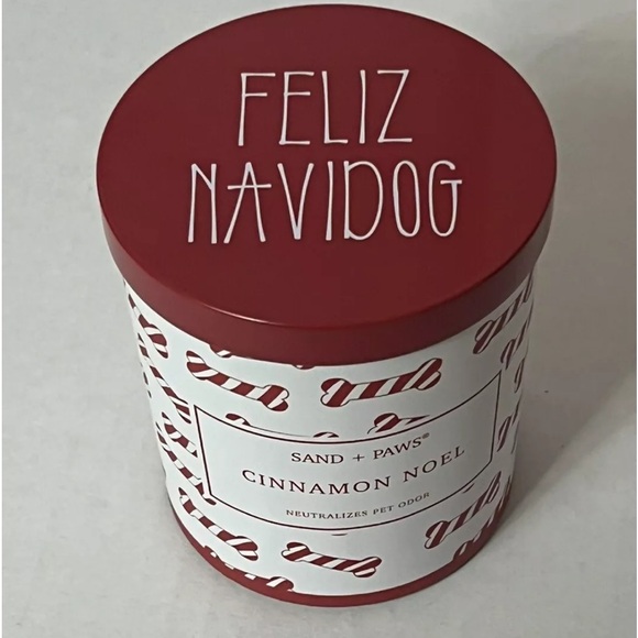 Sand + Paws Cinnamon Noel Feliz Navidog Candle 11.5 Oz Bones Red White Christmas - Picture 2 of 2